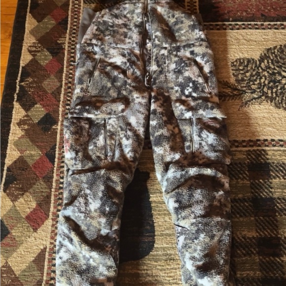 Sitka Fanatic Bibs - Picture 1 of 2